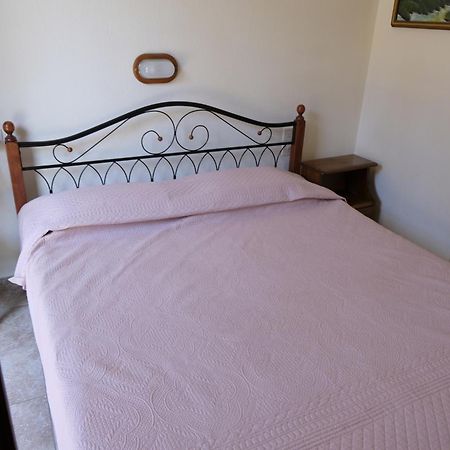 Taxiarchis Apartments Skiathos Habitación foto