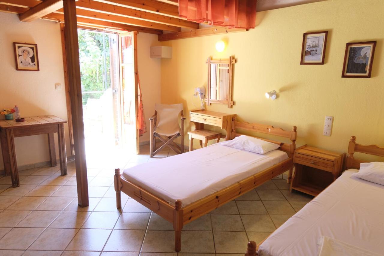 Taxiarchis Apartments Skiathos Exterior foto