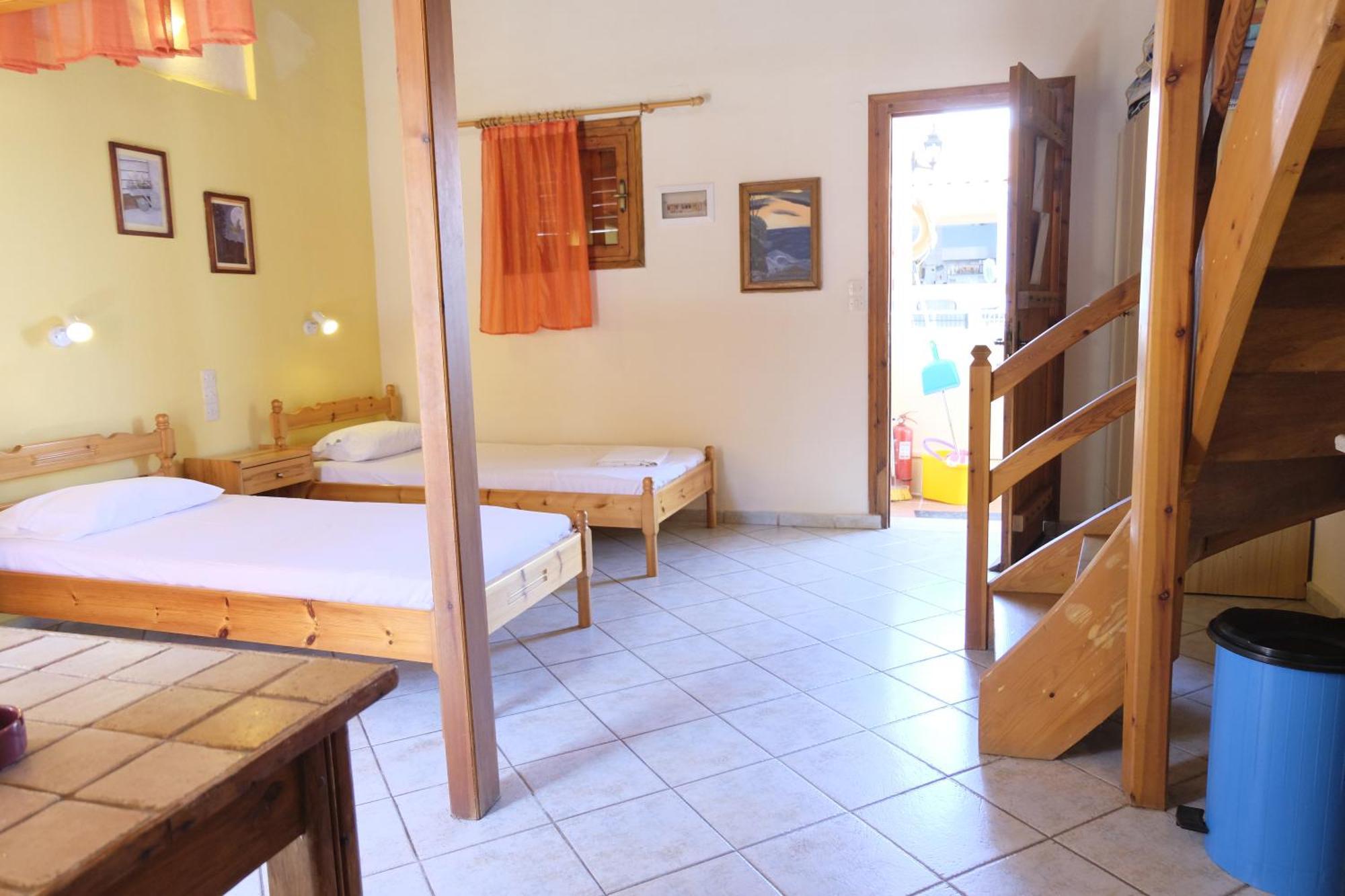 Taxiarchis Apartments Skiathos Habitación foto